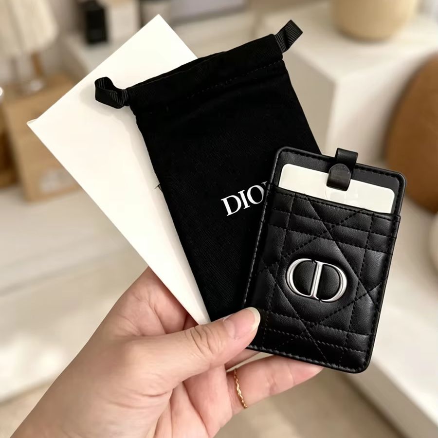 Dior Dior’s Bag Multi-function - đánh giá và giá Beauty Makeup Dior