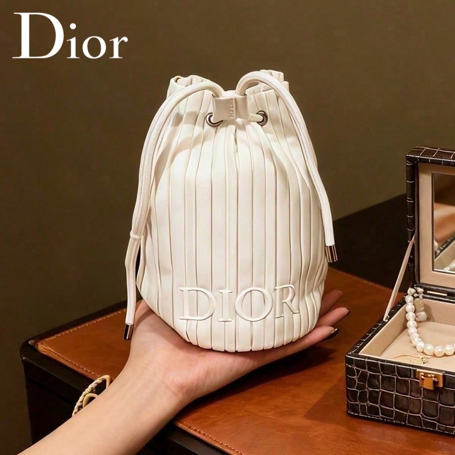 Christian Dior Dior’s bag Mini - đánh giá và giá Beauty Makeup Dior